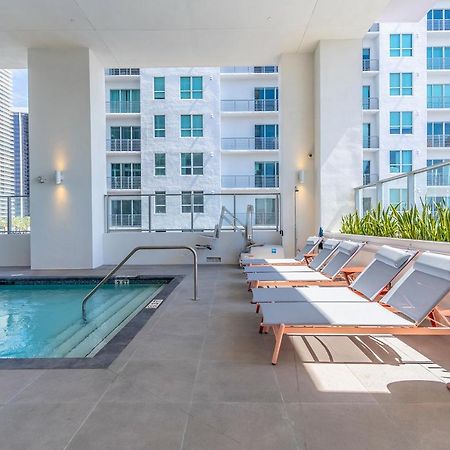 Downtown Miami Condos By Lua Host Екстериор снимка
