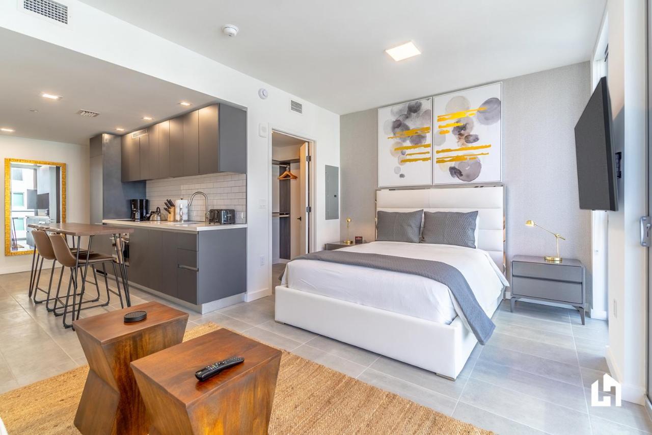 Downtown Miami Condos By Lua Host Екстериор снимка