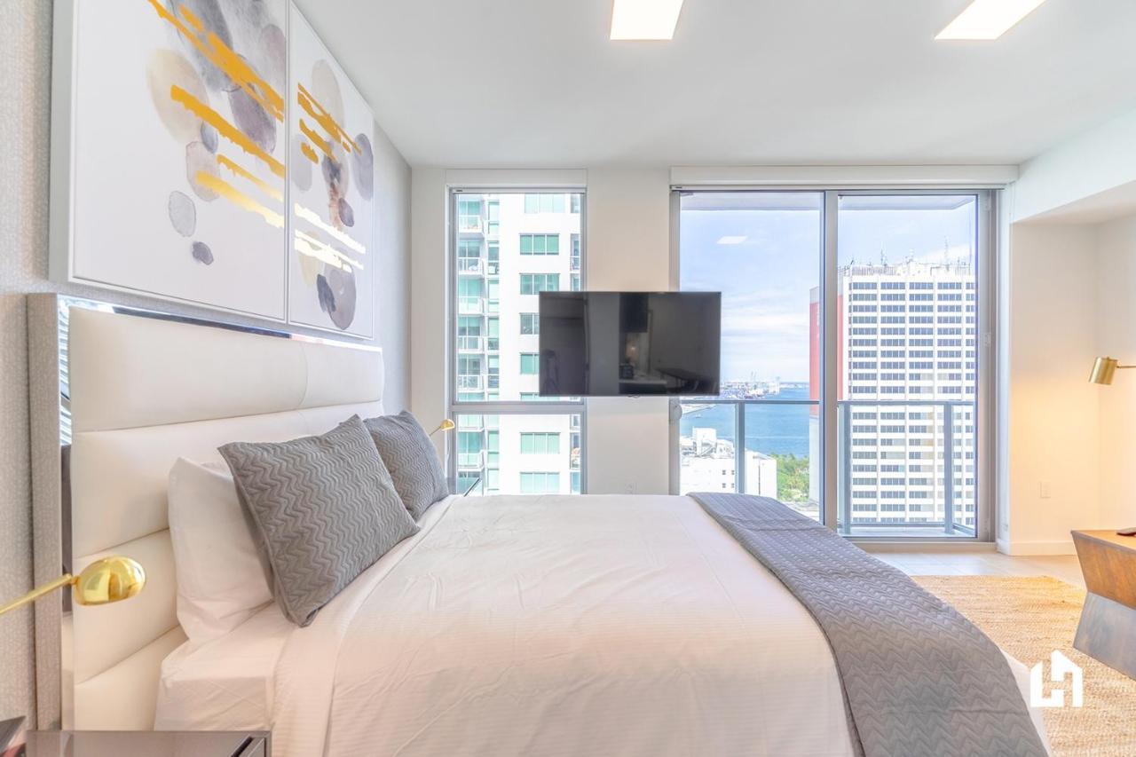 Downtown Miami Condos By Lua Host Екстериор снимка